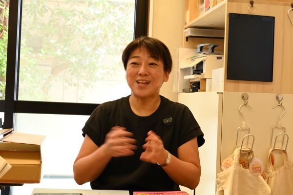 「現場が大好き、保育が大好き！」と話す、有馬聡子園長先生。