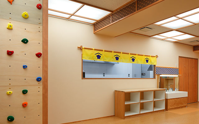 ボルダリングウォール